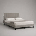 Lit double 160 x 200 cm tissu gris rectangulaire avec tête de lit rembourrée et pieds acier noir