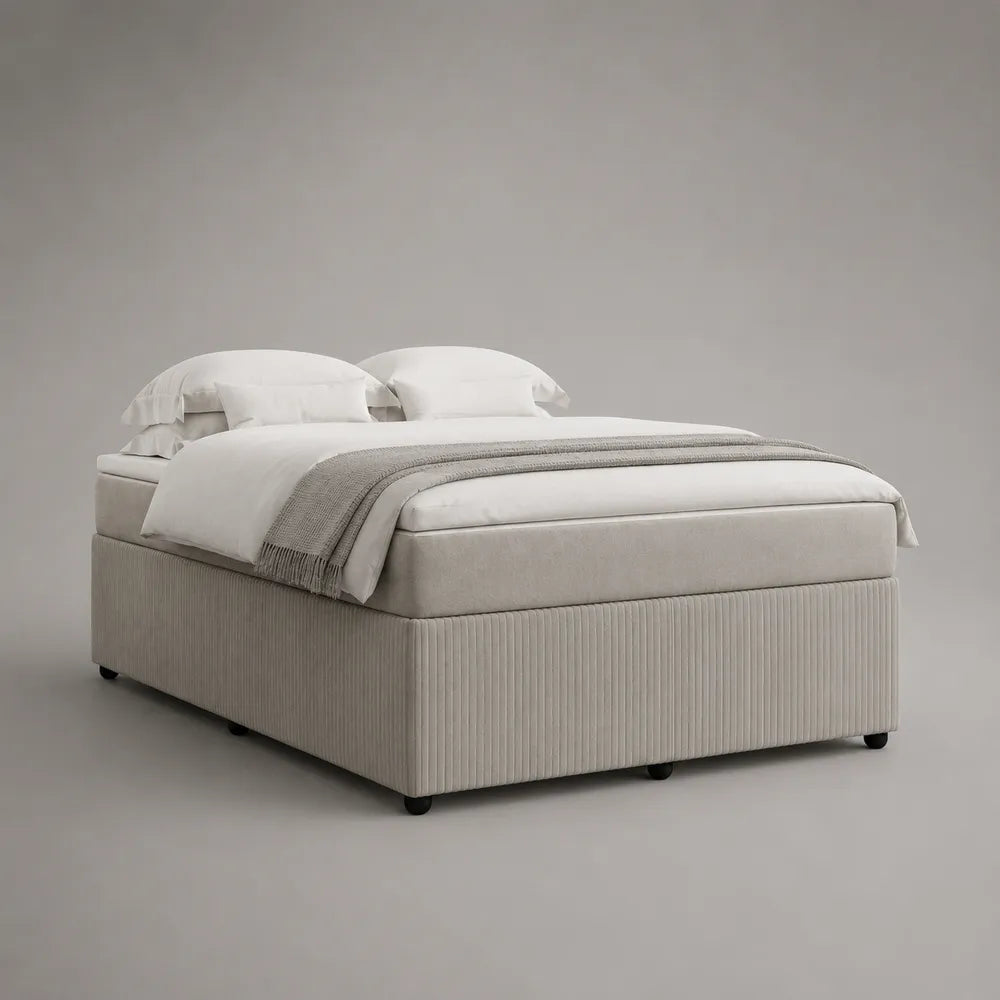Lit double 160 x 200 cm avec cadre rembourré en tissu polyester beige et pieds noirs