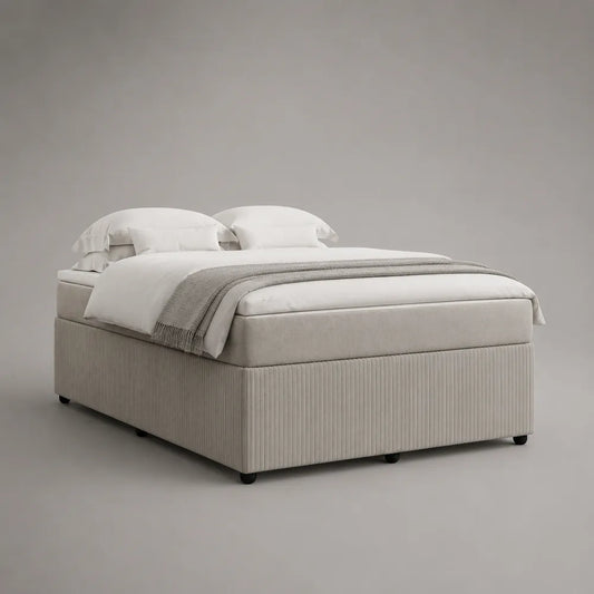 Lit double 160 x 200 cm avec cadre rembourré en tissu polyester beige et pieds noirs